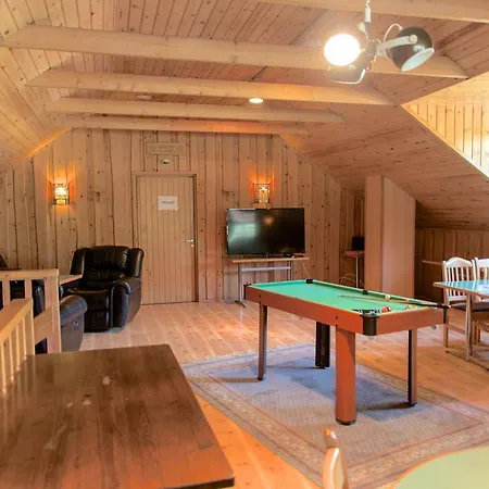 Hotel Basto & Stugby 3*