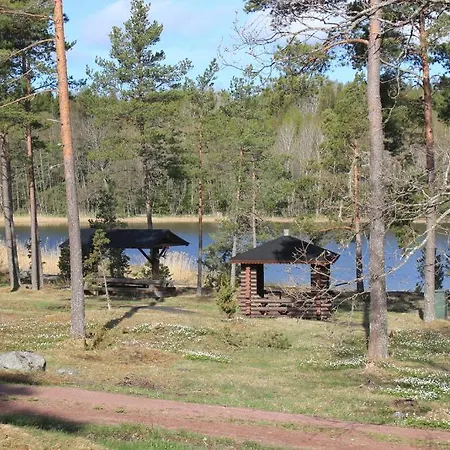 Bastö Hotel&stugby Hotell