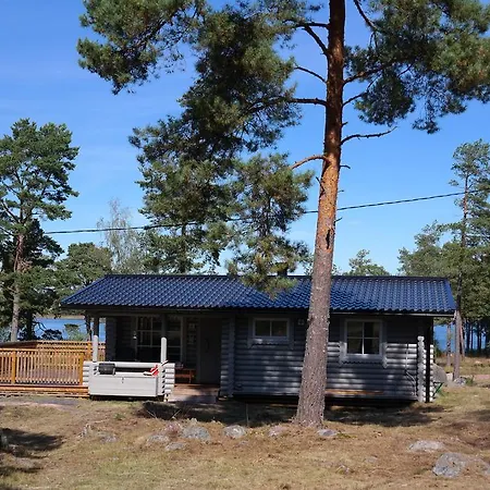 Bastö Hotel&stugby 3* Palsbole