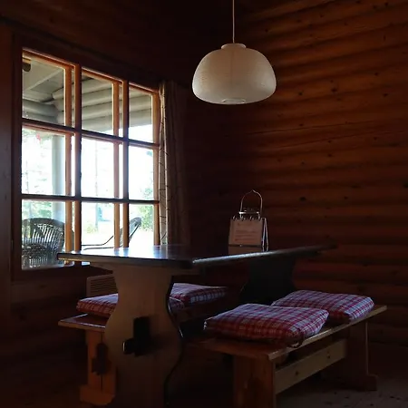 Bastö Hotel&stugby Palsbole