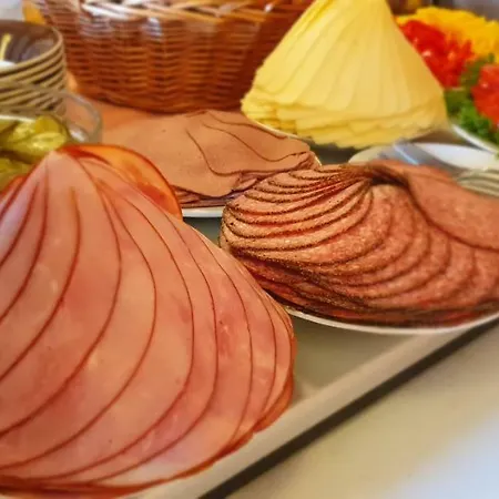 Hotel Bastö Hotel&stugby 3*