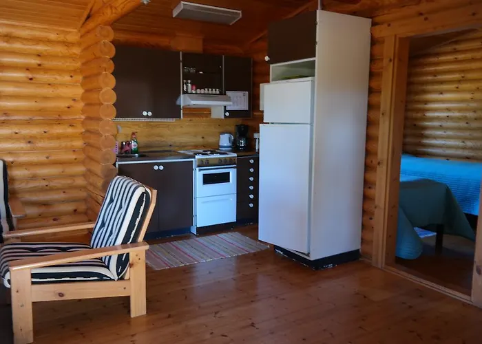 Hotell Bastö Hotel&stugby Palsbole