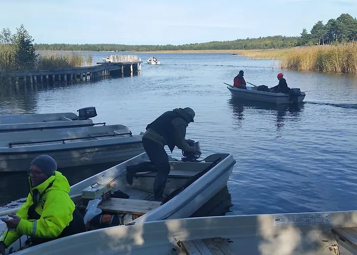 Hotell Bastö Hotel&stugby Palsbole