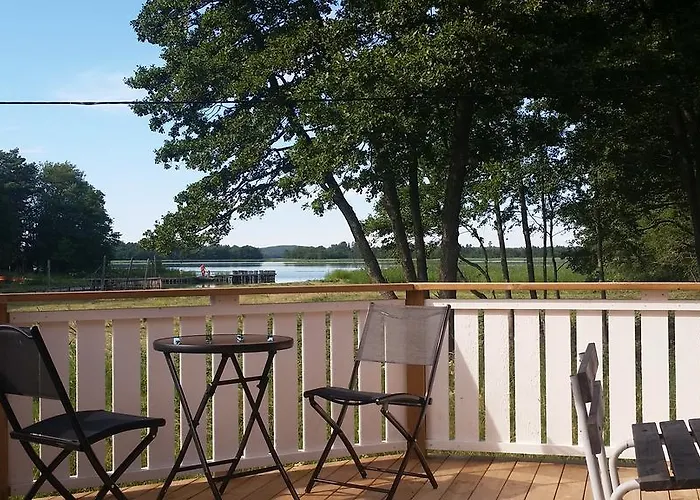 Bastö Hotel&stugby Hotell