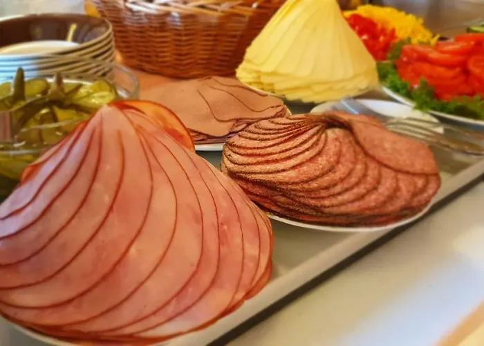 Hotell Bastö Hotel&stugby 3*